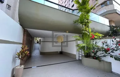 Luxuosa casa à venda em santos-sp, no bairro embaré, com 3 quartos, 1 suíte, 3 salas, 3 banheiros, 2 vagas de garagem e 208m².