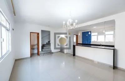 Casa à venda em santos-sp, boqueirão. 3 quartos, 1 suíte, 2 salas, 3 banheiros, 2 vagas, 138m². confira já!