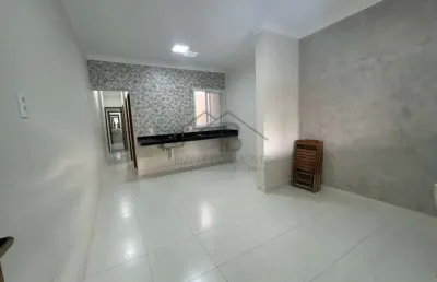 Excelente casa a venda no veneza, 2 dormitórios sendo 1 suíte, garagem coberta. valor abaixo do mercado! ultima disponível! aceita financiamento!