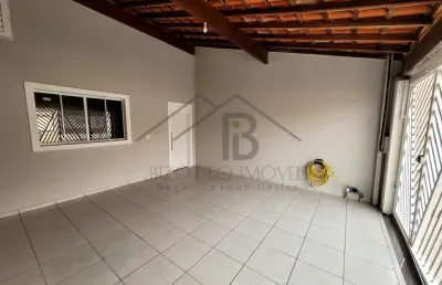 Casa a venda jd morada do sol - 2 dormitorios / 1 suíte - aceita financiamento banacário - melhor localização do bairro, próximo ao cristo.