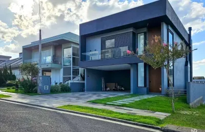 Casa com 3 quartos para alugar na Avenida AlphaVille, Alphaville, Gravataí