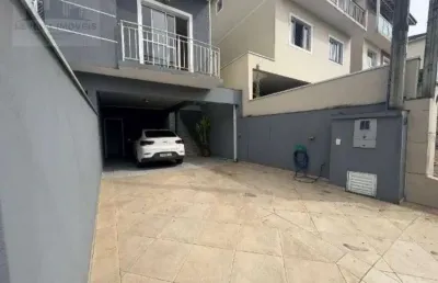 Sobrado triplex 3 dorms, 4 vagas, cond. villa deste km 30 cotia