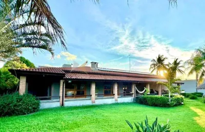 Casa em condomínio fechado com 3 quartos à venda na rua mariazinha leite campagnolli, 1.121, parque xangrilá, campinas, 372 m2 por r$ 2.200.000
