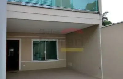 Sobrado tremembé com sistema de aquecimento solar - vila irmãos arnoni