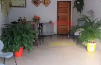 Sobrado 3 suítes, 2 vagas no jardim das laranjeiras  casa verde