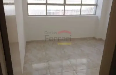 Apartamento na liberdade-próximo a 3 estações de metrô, liberdade, sé e pedro