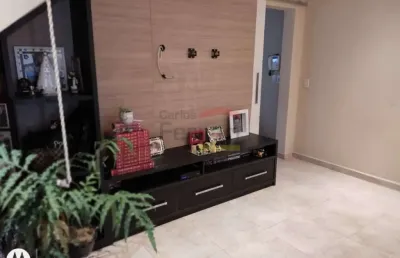 Sobrado 2 dormitórios, 2 vagas, jardim frança, ótima localização.