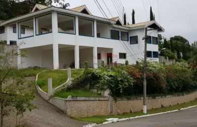 Sobrado alto padrão á venda no condomínio suíça cantareira - 4 dormitórios e 5 vagas.