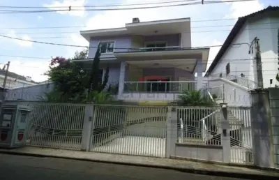 Mansão maravilhosa  jardim são bento, área construida 1.100m²