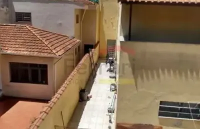 Sobrado com 4 dormitórios, sendo 1 suíte, 4 vagas, com edícula