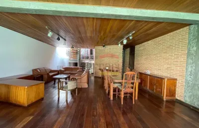 Sobrado a venda no jardim frança 4 quartos e 3 vagas, com piscina e espaço gourmet
