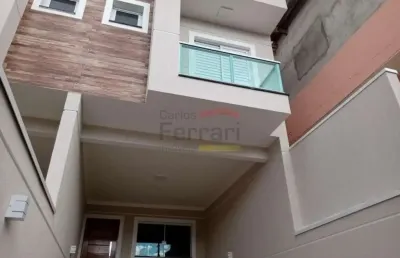Sobrado novo 3dormitórios, sendo 1 suíte, 2 vagas 145m²