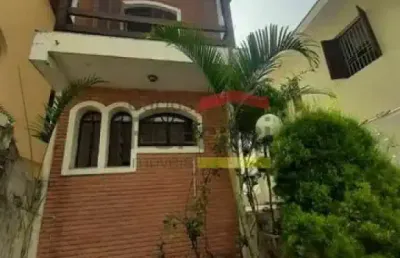 Sobrado no jardim frança, 3 suítes, 4 vagas, estuda permuta