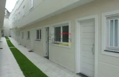 Casa em  condomínio  2 suítes, 1 vaga parque mandaqui