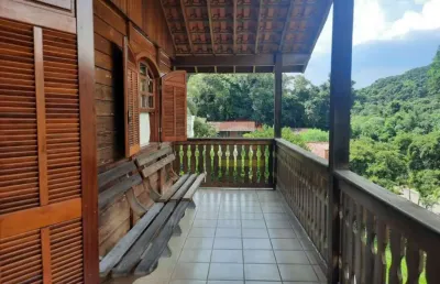 Casa no alpes da cantareira - 230,30 m2 - 6 vagas - com vista espetacular