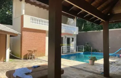 Casa em condomínio alpes da cantareira, com 5 dormitórios, sendo 4 suítes, 8vgs piscina