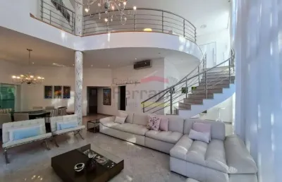 Casa à venda em condomínio com 3 suítes na serra da cantareira