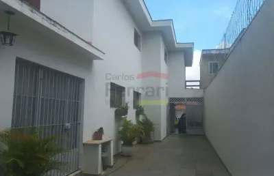 Casa com edícula para venda na água fria - 3 quartos e 4 vagas de garagem