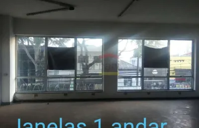 Prédio para alugar na Rua Maria Cândida, 1019, Vila Guilherme, São Paulo