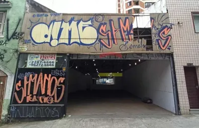 Salão comercial, bem localizado em frente ao hospital samaritano portão automático pé direito alto