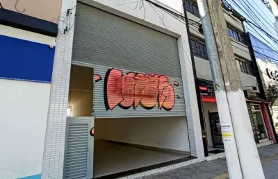 Salão comercial com 190m² para alugar, em frente ao shopping trimais!
