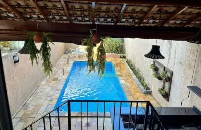 Sobrado residencial com piscina  para renda na água fria nobre