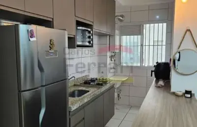 Apartamento na vila guilherme, piso térreo com 2 dormitórios e 1 vaga.