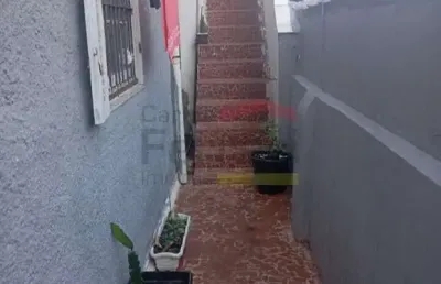 Casa com 3 quartos à venda na Rua Itaici, 283, Santa Teresinha, São Paulo