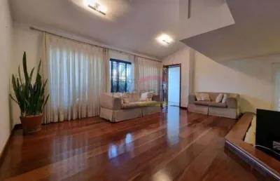 Casa com 3 quartos à venda na Rua Eugênio da Silva, 310, Horto Florestal, São Paulo