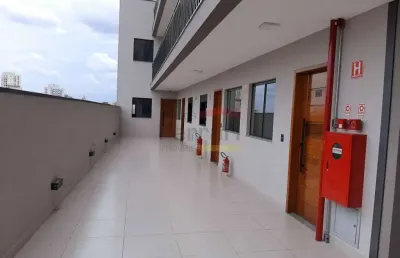 Apartamento novo, vago, à 200 metros do metrô, contendo 2 dormitórios, 1 vaga p/carro, terraço gourm