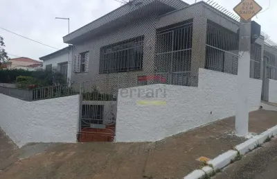 Casa térrea no imirim, com 3 quartos e 6 vagas de garagem