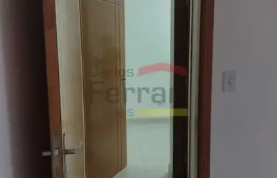 Apartamento na parada inglesa com 1 dormitório sala cozinha e banheiro  20 m2 proximo  ao metro