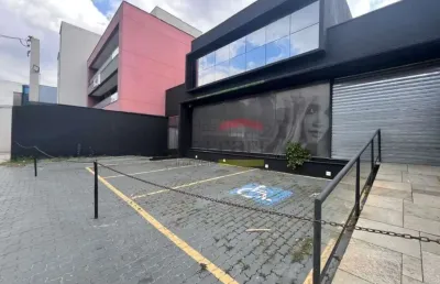 Prédio comercial para locação no tucuruvi com 8 salas 4 banheiros e 15 vagas com 484m2
