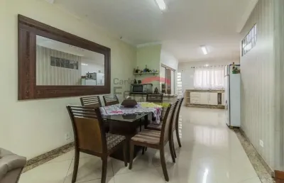 Casa em condomínio fechado com 4 quartos à venda na Avenida Águas de São Pedro, 384, Vila Paulicéia, São Paulo