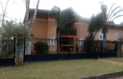 Mansão em condomínio fechado na serra da cantareira com 7000m²