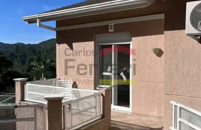 Casa para venda no condomínio parque suíça, com 03 dormitórios, 01 suíte e 03 banheiros, com 240 m²