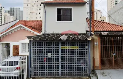 Casa com 3 quartos para alugar na Rua Jupiá, 51, Santa Teresinha, São Paulo