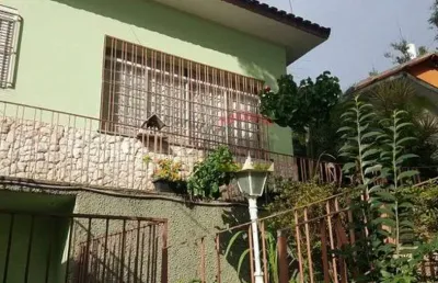Casa para demolir - serve para fazer sobrados novos