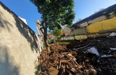 Terreno com excelente potencial para construção de apartamentos, localizado em uma área nobre da zon
