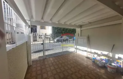 Casa com 2 quartos para alugar na Rua Vicente Soares, 227, Santana, São Paulo