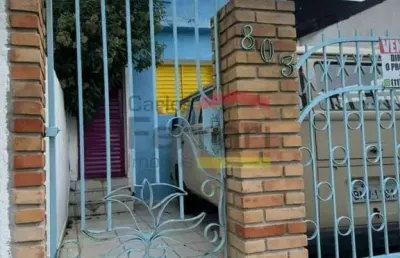 Casa térrea na vila ede,com dois dormitórios ,sala, cozinha, um banheiro, quintal e uma vaga de gara