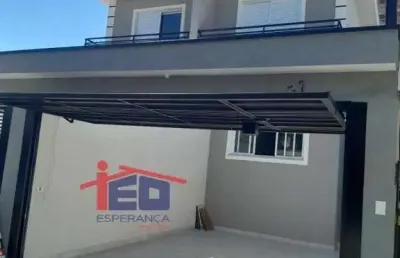 Casa com 3 quartos à venda na Rua Carlos Alberto Trevizan, Bela Vista, Osasco