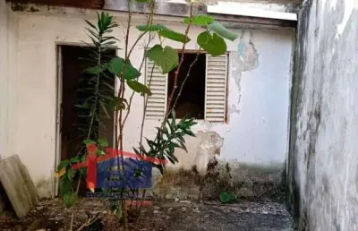 Casa com 2 quartos para alugar no Umuarama, Osasco 