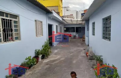 Casa comercial à venda na Rua José Xavier de Lima, Vila Silviânia, Carapicuíba