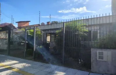 Casa com 4 quartos à venda no Igara, Canoas 