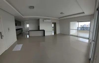 Apartamento com 03 suítes e 03 vagas de garagem no condomínio solar da praça ii no centro de canoas