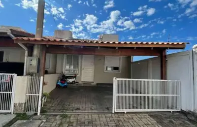 Casa com 2 quartos para alugar no Olaria, Canoas 