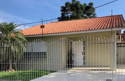 Casa com 4 quartos à venda no Igara, Canoas 