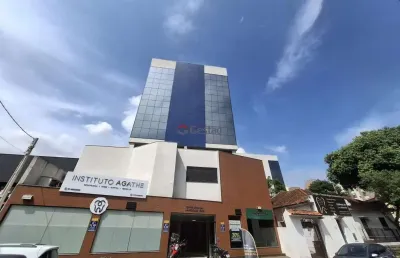 Excelente sala comercial com garagem coberta no centro