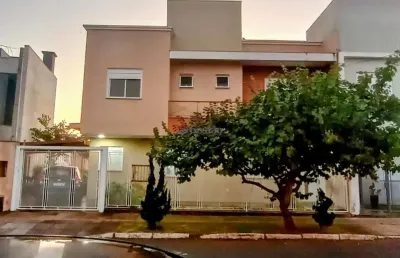 Ótima casa com 2 dormitórios, no bairro igara em canoas/rs.